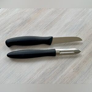 J.A. Henckels International Paring Knife and Peeler.
